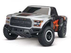 TRX58094-8-FOX Traxxas Ford F-150 Raptor FOX 2WD Brushed RTR 1:10 Pickup Truck mit Akku + 4A USB/C-Lader | MODEL 58094-8: Fully assembled, waterproof, Ready-To-Race®, with TQ™ 2.4 GHz radio system,
XL-5™ electronic speed control, 8.4 V NiMH 3000 mAh Powe