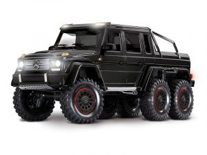 TRX88096-4-BLK TRX-6 Mercedes-Benz G63 AMG 6X6 TQi 2.4G RTR Black Supp.art.no: 88096-4BLK Produktansicht Traxxas TRX-6 Mercedes Benz G63 AMG 6x6 Spezial Edition schwarz RTR Brushed ohne Akku/Lader