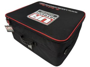 Ultimate Racing Transporttasche UR8814 – Dein Profi-Organizer für 1/8-Buggy-Reifen