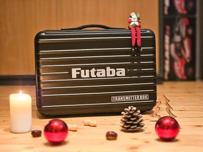 Türchen 8 im RMV Adventskalender mit dem Futaba Senderkoffer
