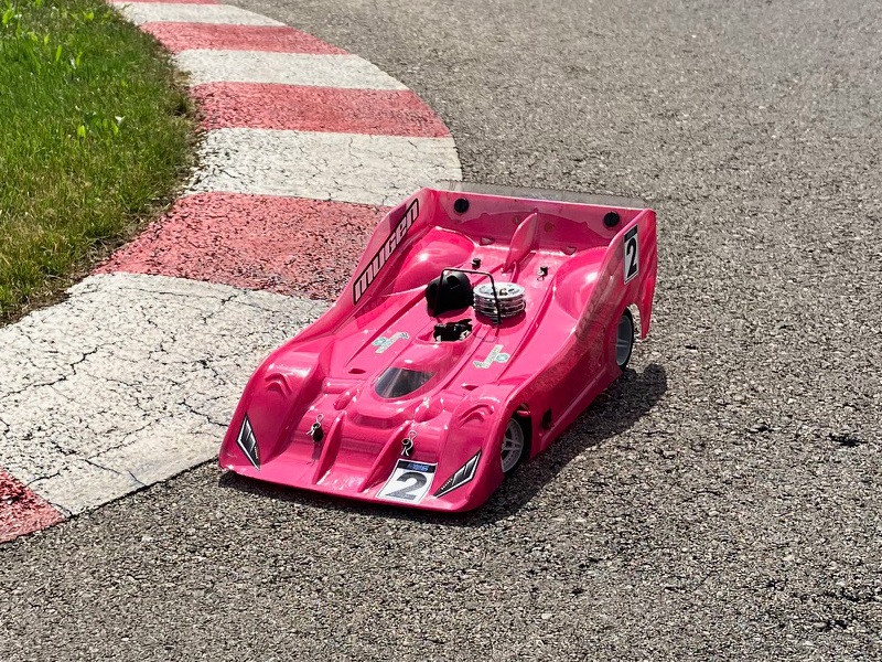 Triumph in der Klasse 40+ für 1:8 Onroad-Wettbewerbsfahrzeuge beim ENS Aigen Round 2