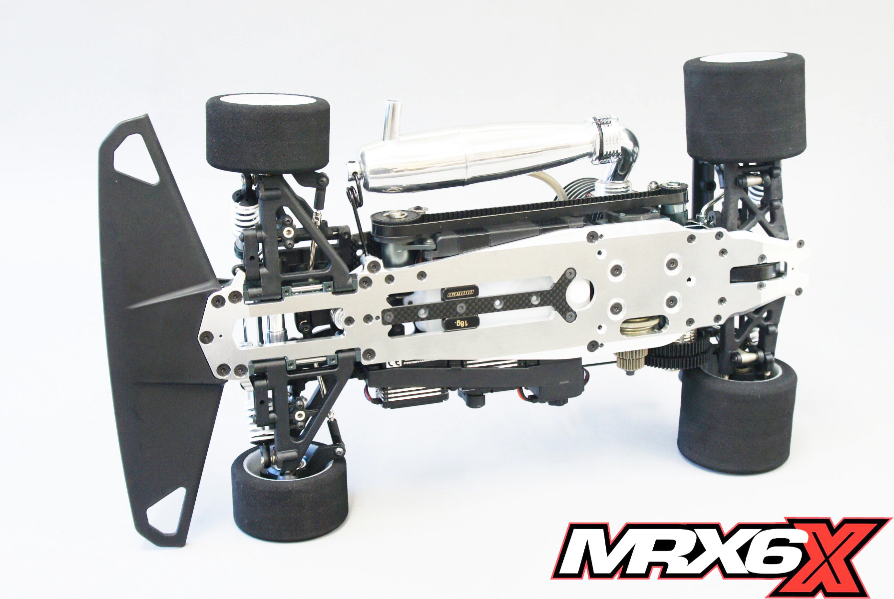 Mugen MRX6X als 1:8 Verbrenner-Glattbahner